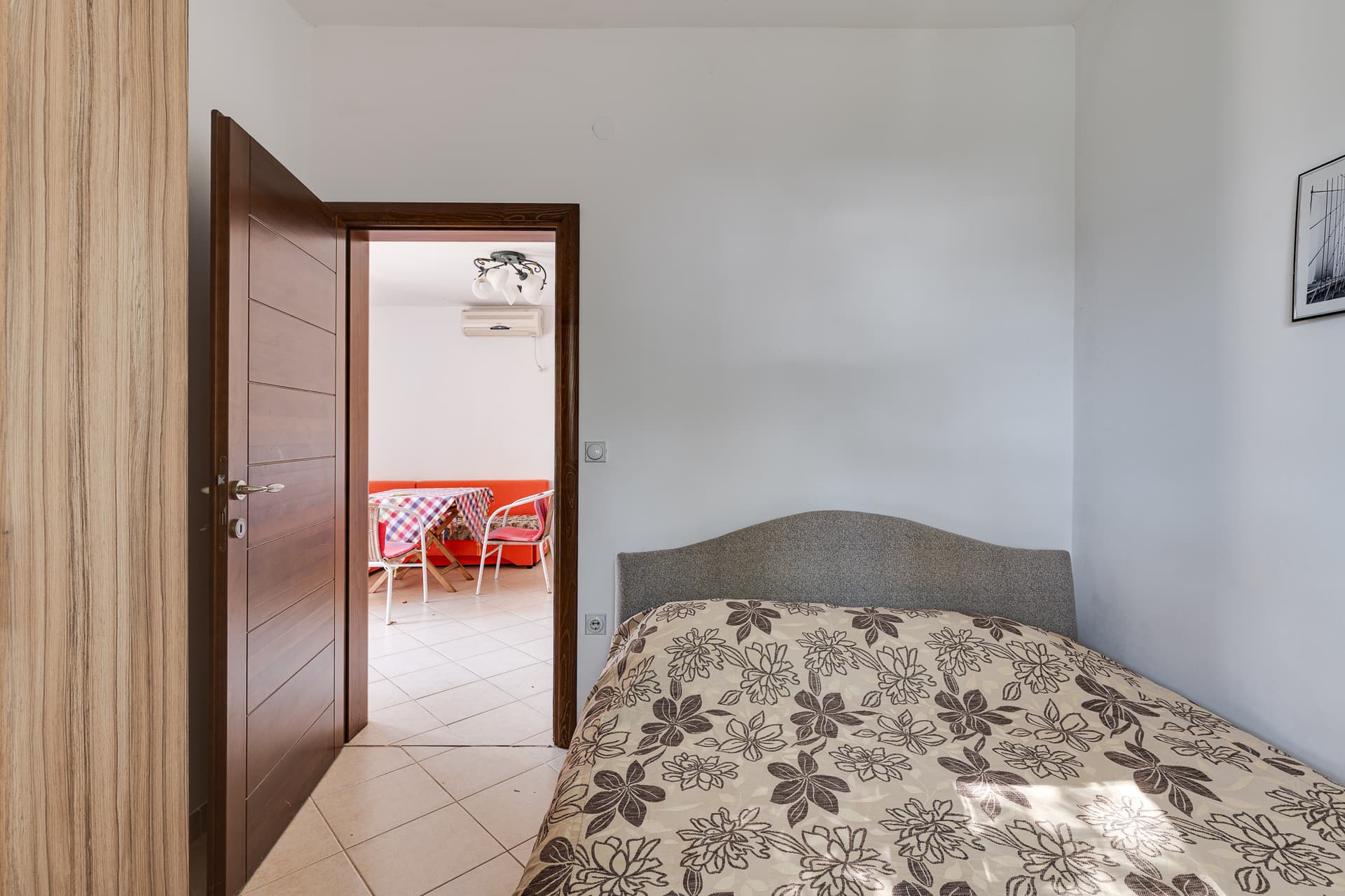 Lepetane, Tivat'ta Deniz Manzaralı, Havuzlu, Şirin Üç Katlı Villa - Görsel 7