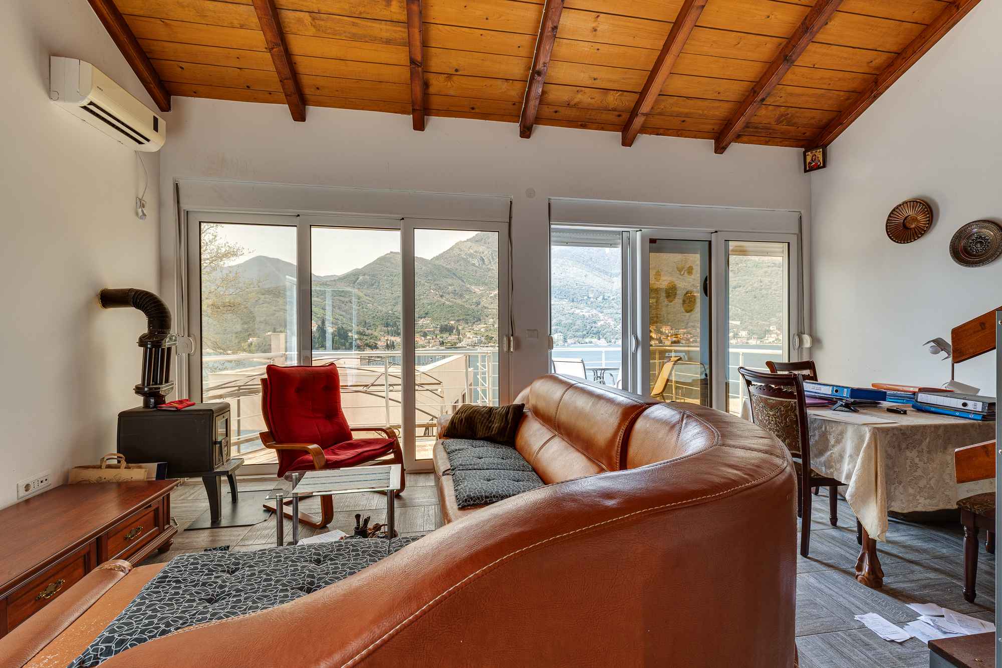 Tivat, Lepetane'de Panoramik Deniz Manzaralı Villa - Görsel 3