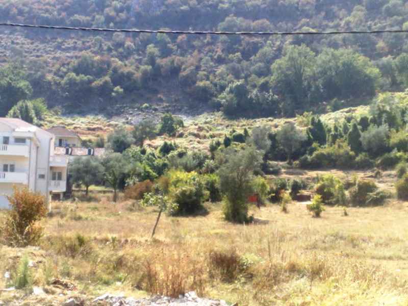 قطعة أرض مطلة على البحر في ستوليف، كوتور