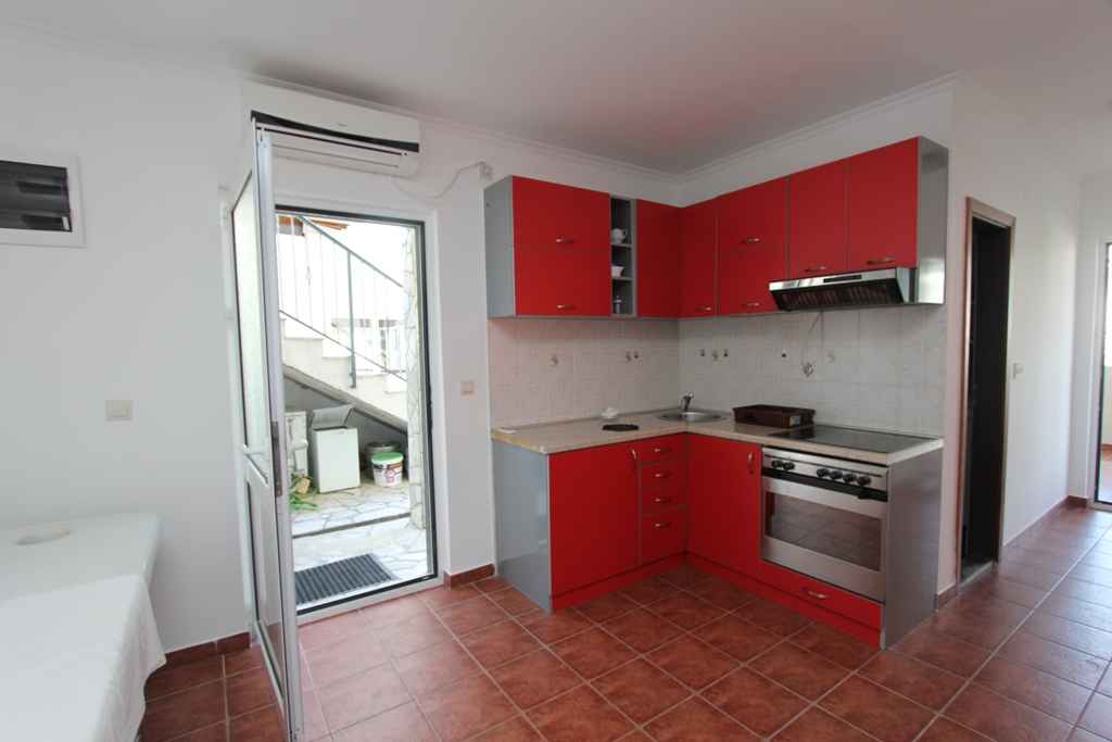 Byt v komplexu v Bijele, Herceg Novi, 72 m2, přízemí - Obrázek 8
