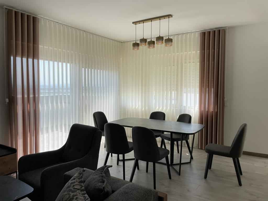 Ulcinj'de Altı Katlı Yeni Daireler — 2