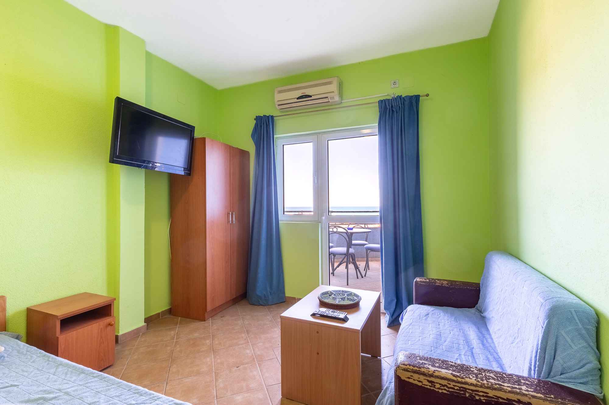 Dobre Vode'de Deniz Manzaralı, Otel Kapasiteli Ev - Görsel 2
