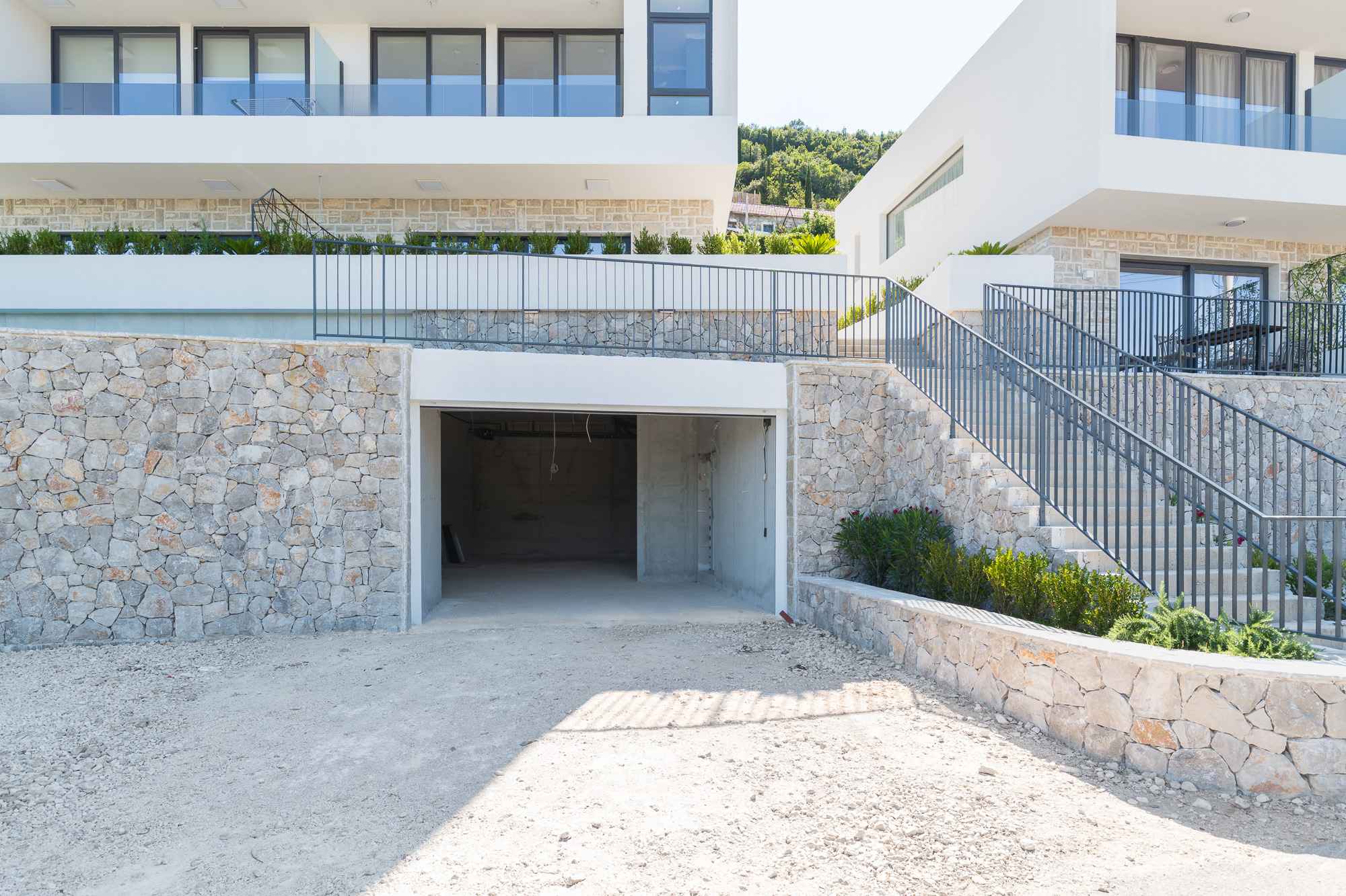 Herceg Novi – Luksusowy duplex o powierzchni 128 m² z panoramicznym widokiem na zatokę - Zdjęcie 11