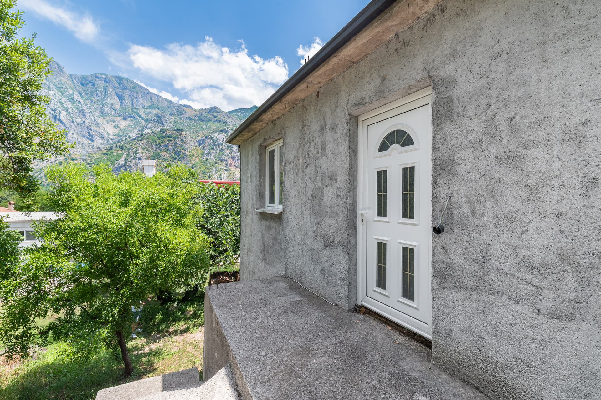Kotor, Škaljari'de 106 m²'lik Ev