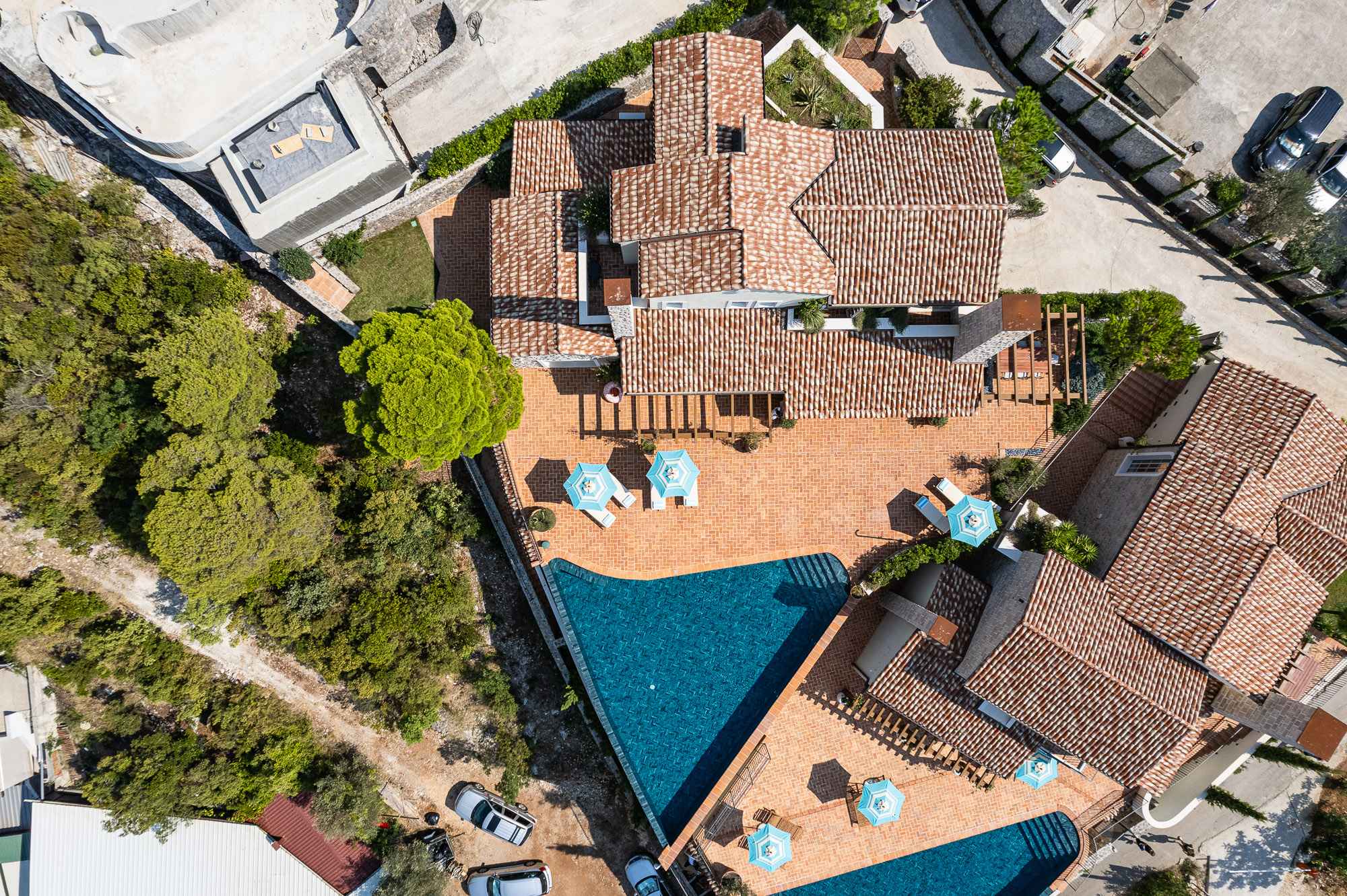 Luštica'da Mirišta Yakınında Lüks Villa - Görsel 25