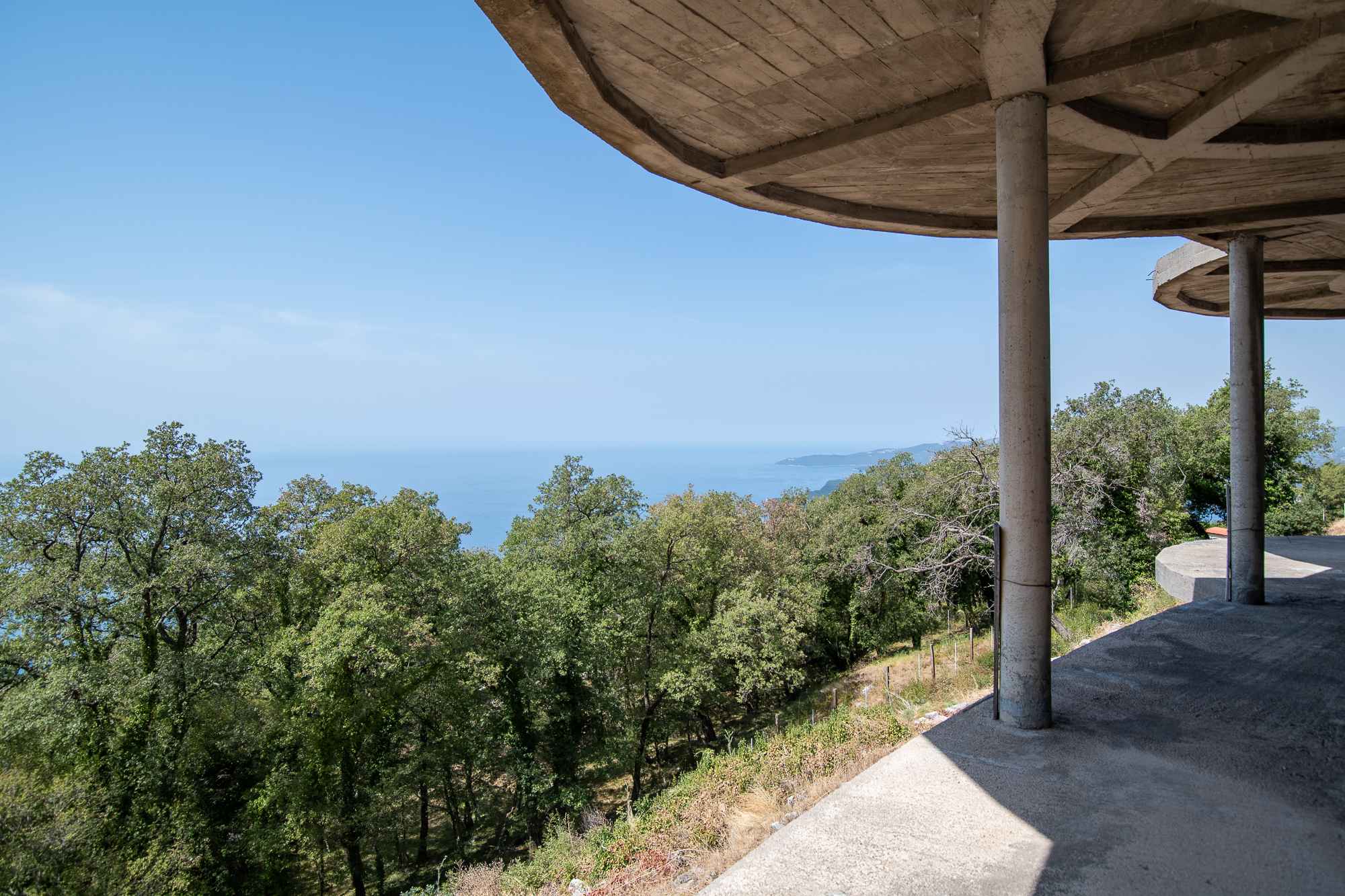 7.715 m² grond met structuren en een onvoltooid gebouw nabij Sveti Stefan - Afbeelding 27