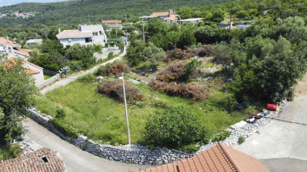 Three building plots with UTU and a ready villa project in Mrkovi, Luštica — 2