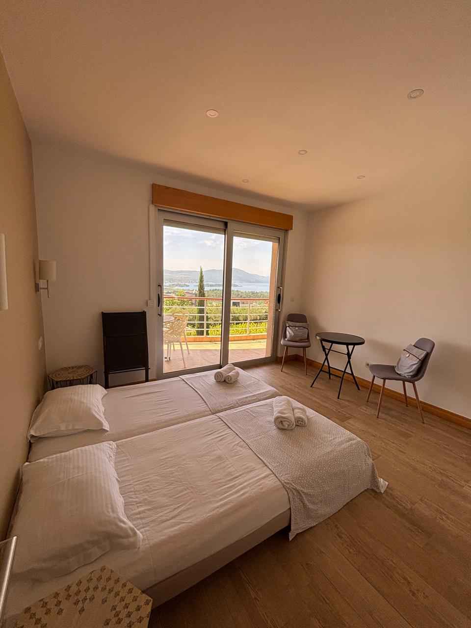 Spacious fully furnished apartment with sea view in Kavač, Kotor - Imaginea 11