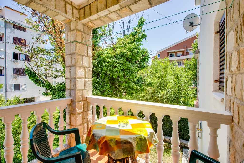 Mini-hôtel à vendre à Budva - Image 2