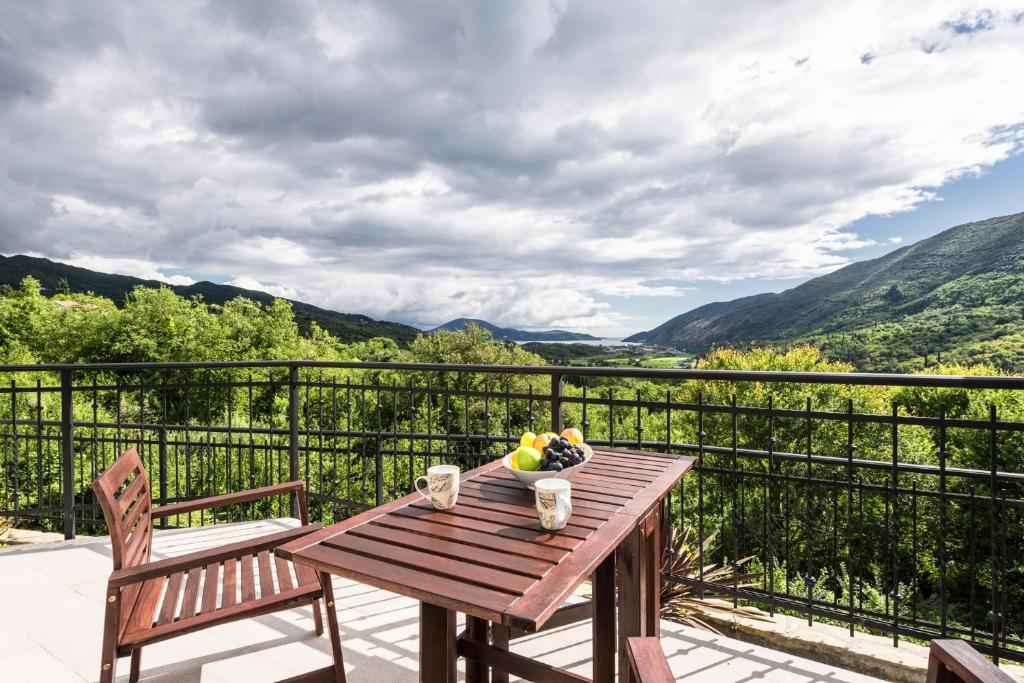 Casă înșiruită modernă cu vedere la mare în Lucici, Herceg Novi - Imaginea 8