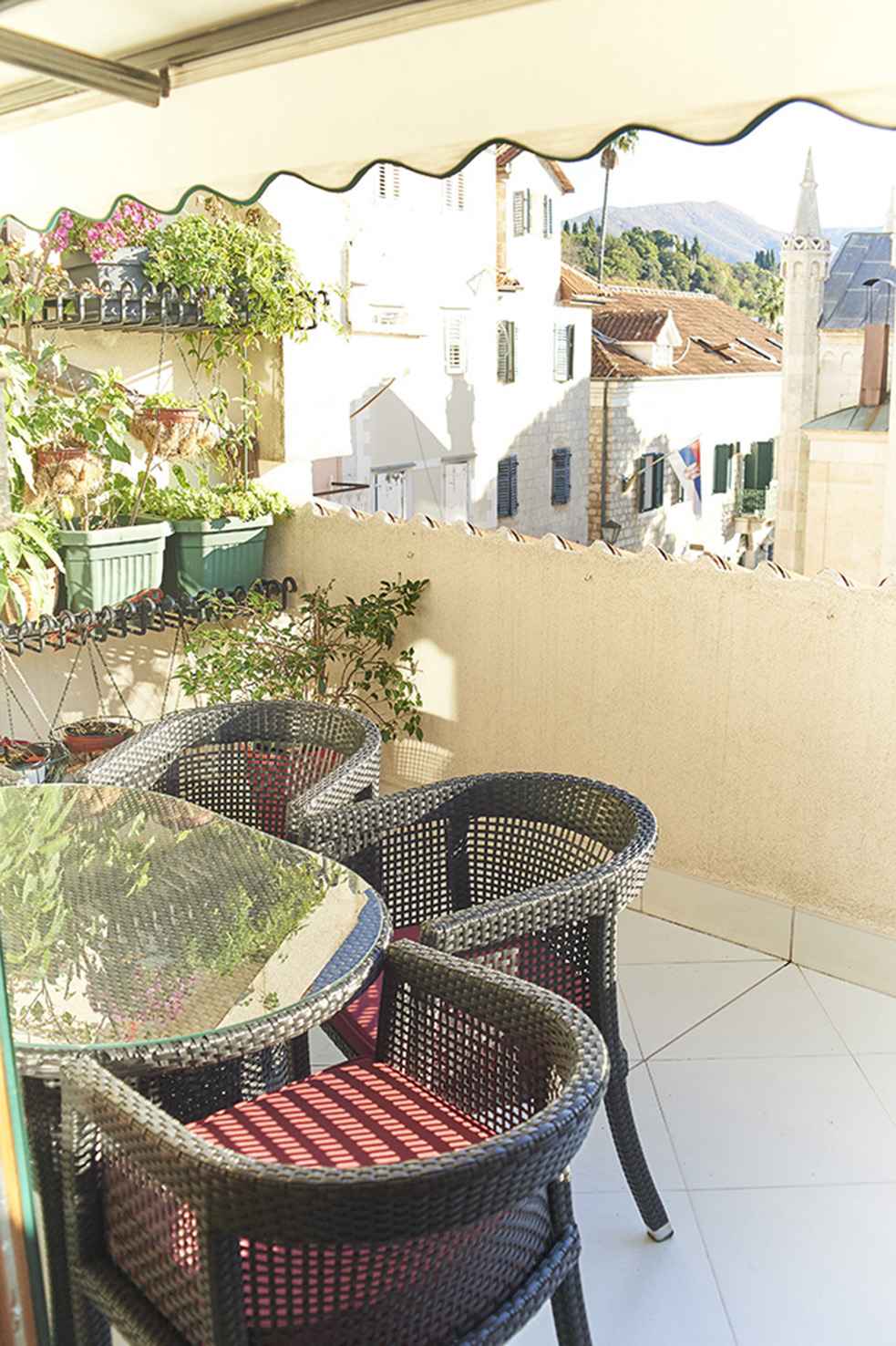 House in the Old Town of Herceg Novi with 3 bedrooms and a terrace - Image 21