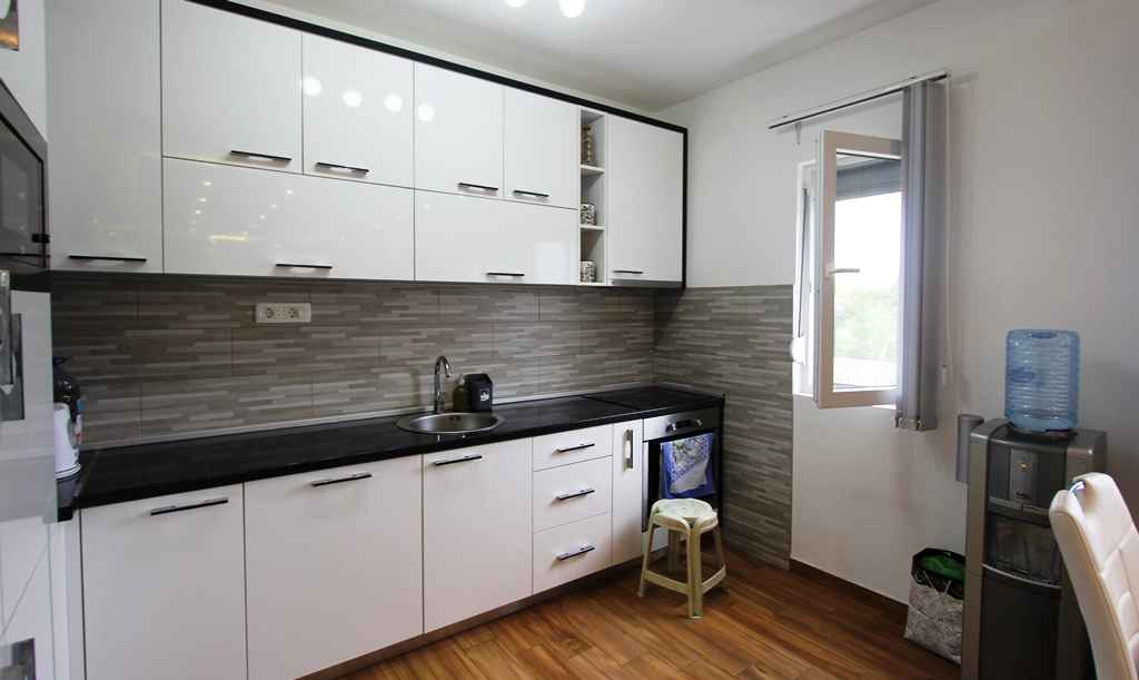 Dom z widokiem na morze w Bjelišach, umeblowany, 241 m2, działka 280 m2 - Zdjęcie 9