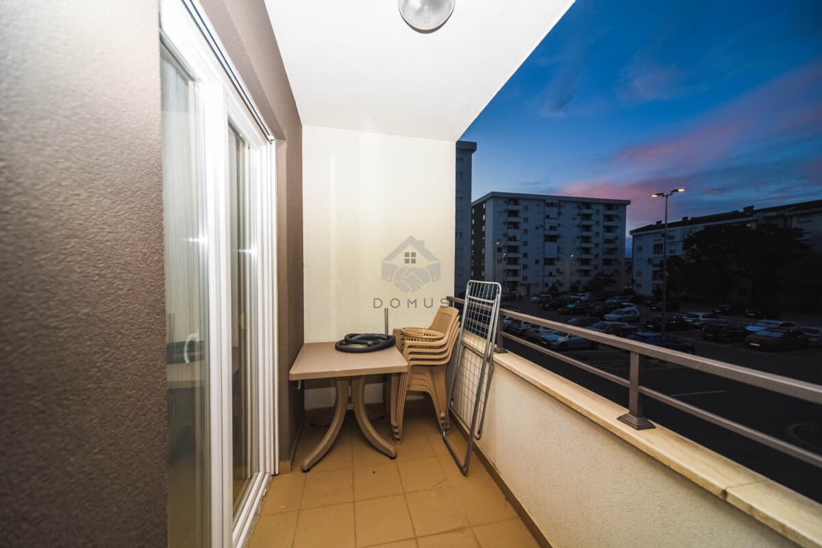 Podgorica, Stari Aerodrom'da Kiralık Otoparklı 45 m² 1+1 Daire - Görsel 8