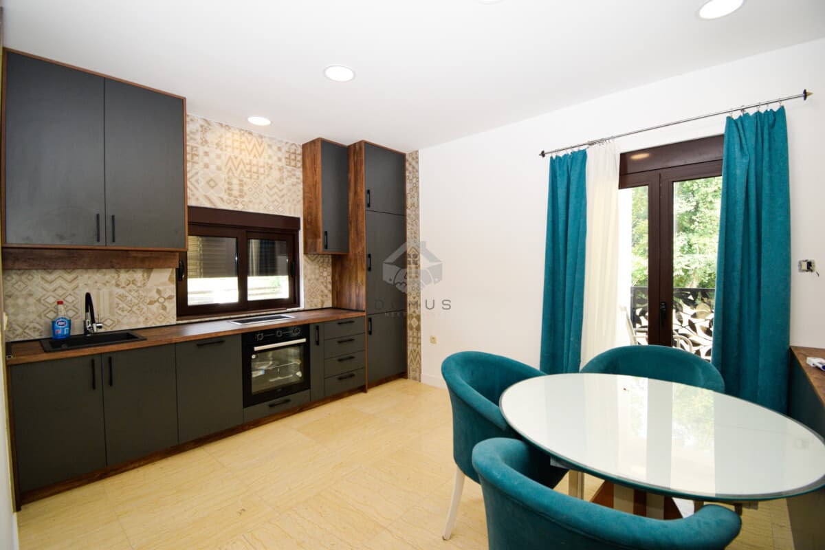 Family House 140 m² for Rent on a 1000 m² Plot, Velje Brdo, Podgorica - Image 10