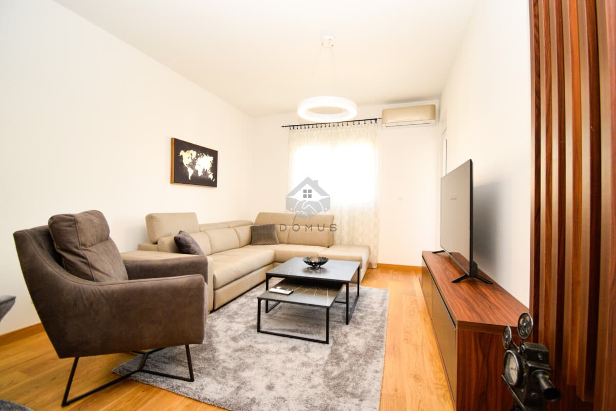 Podgorica, New City'de Kiralık Lüks 47 m² 1+1 Daire - Görsel 1