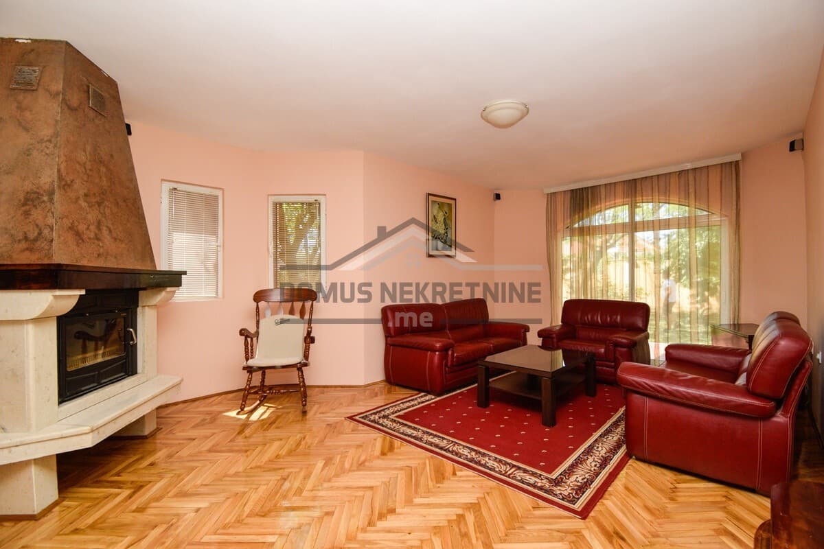 Podgorica, Donja Gorica'da Kiralık 600 m² Arsalı 250 m² Müstakil Aile Evi - Görsel 5