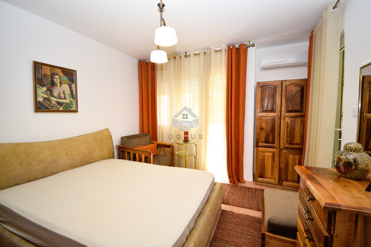 Podgorica, Tuški Put'ta Kiralık Eşyalı 77 m² 1+1 Daire - Görsel 8