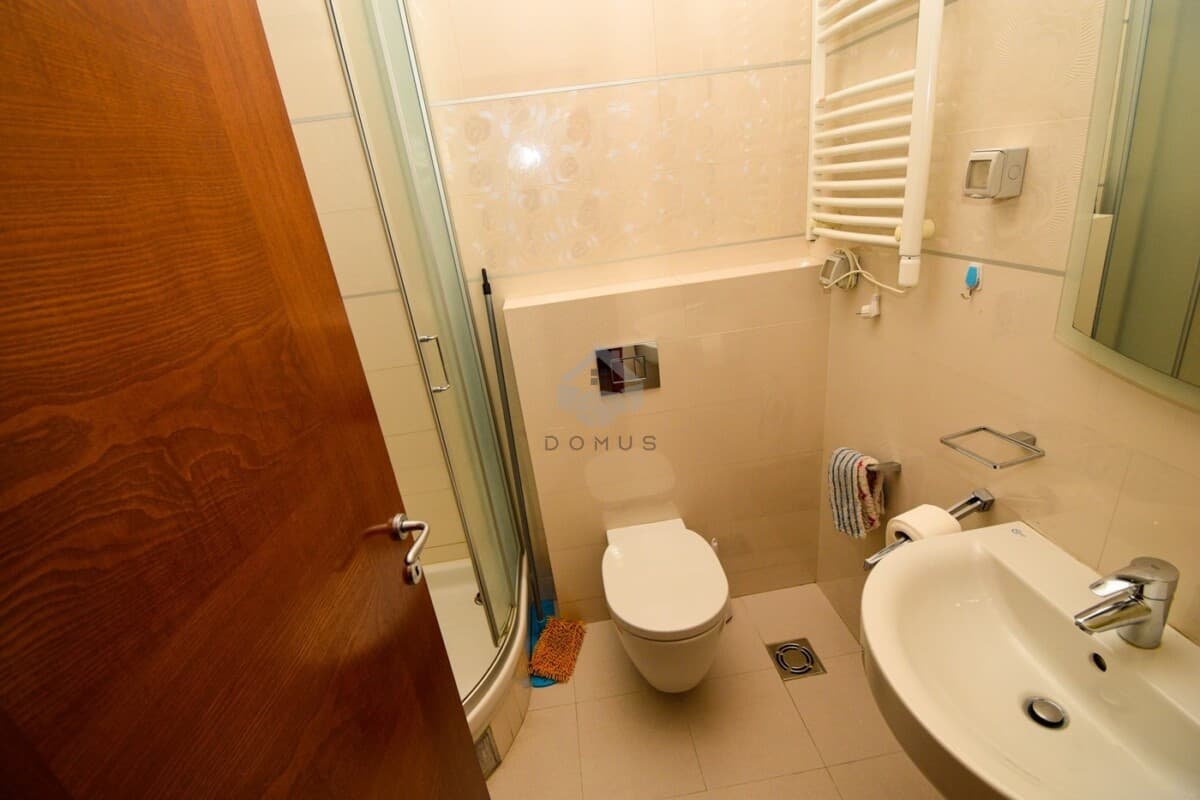 Jednosoban stan od 55m2 sa garažom za izdavanje, Vezirov Most, Podgorica - Image 9