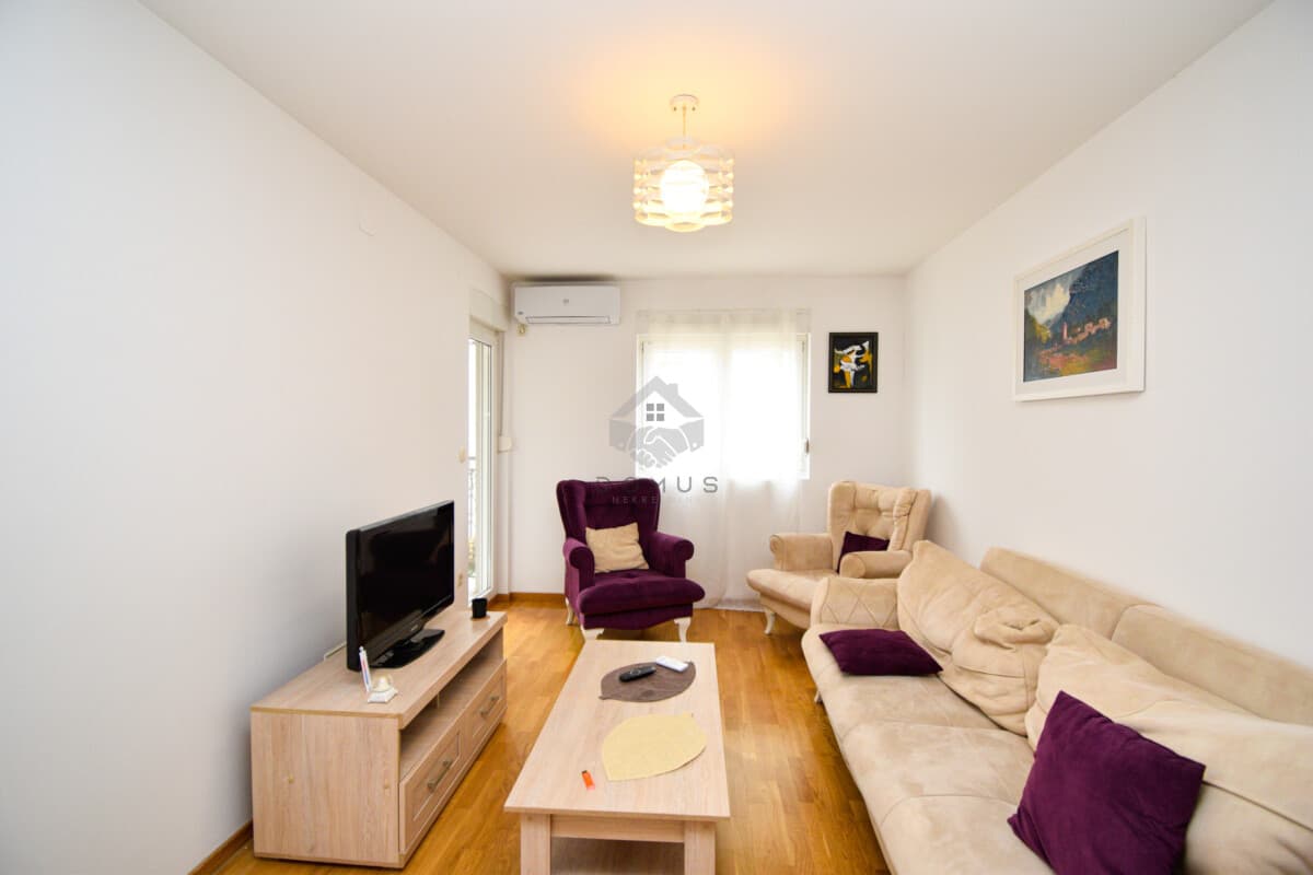Podgorica, Zagorič'te Kiralık Eşyalı 45 m² 1+1 Daire - Görsel 1