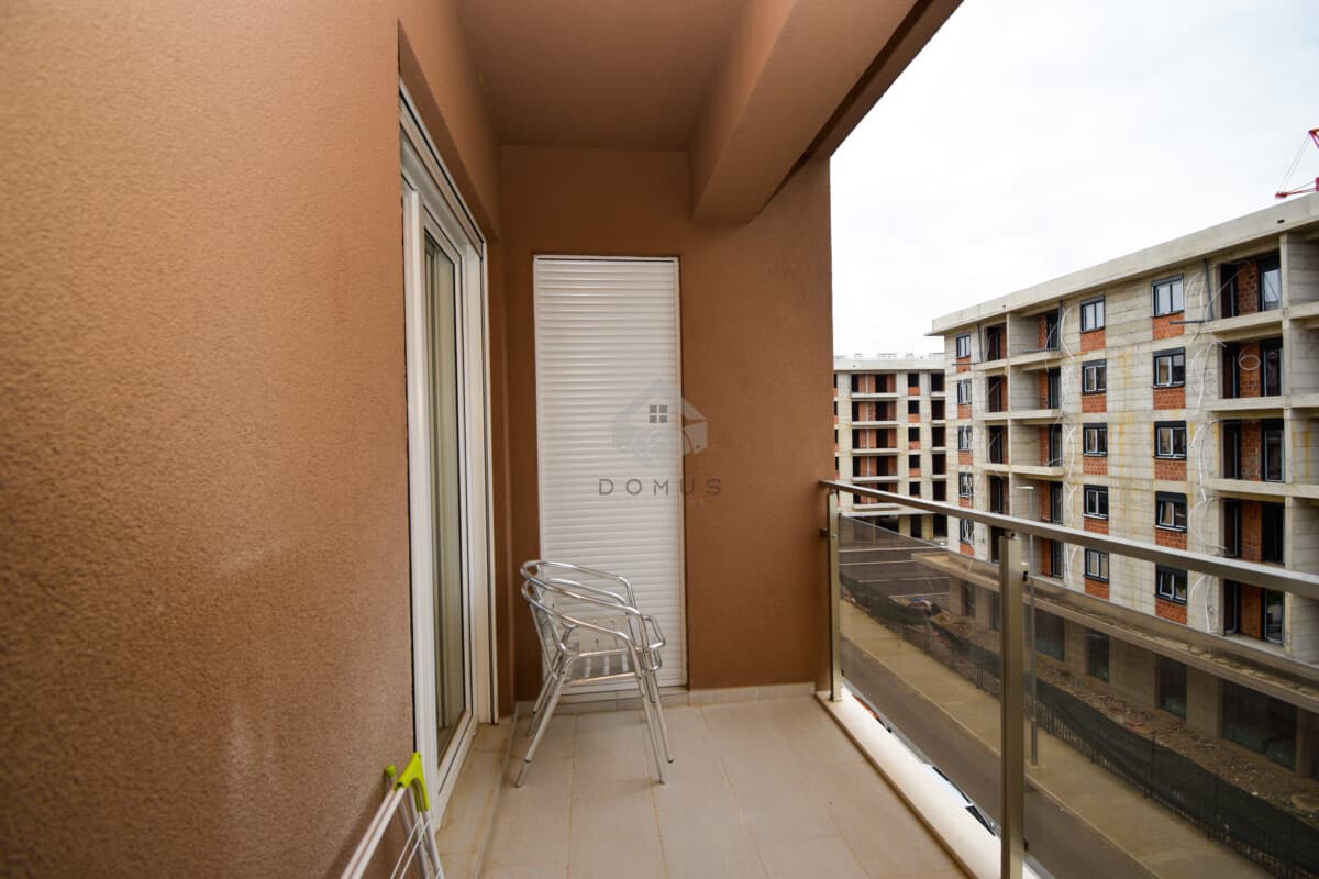 Appartamento con 2 camere in affitto di 75m2 con garage, New City, Podgorica - Immagine 13