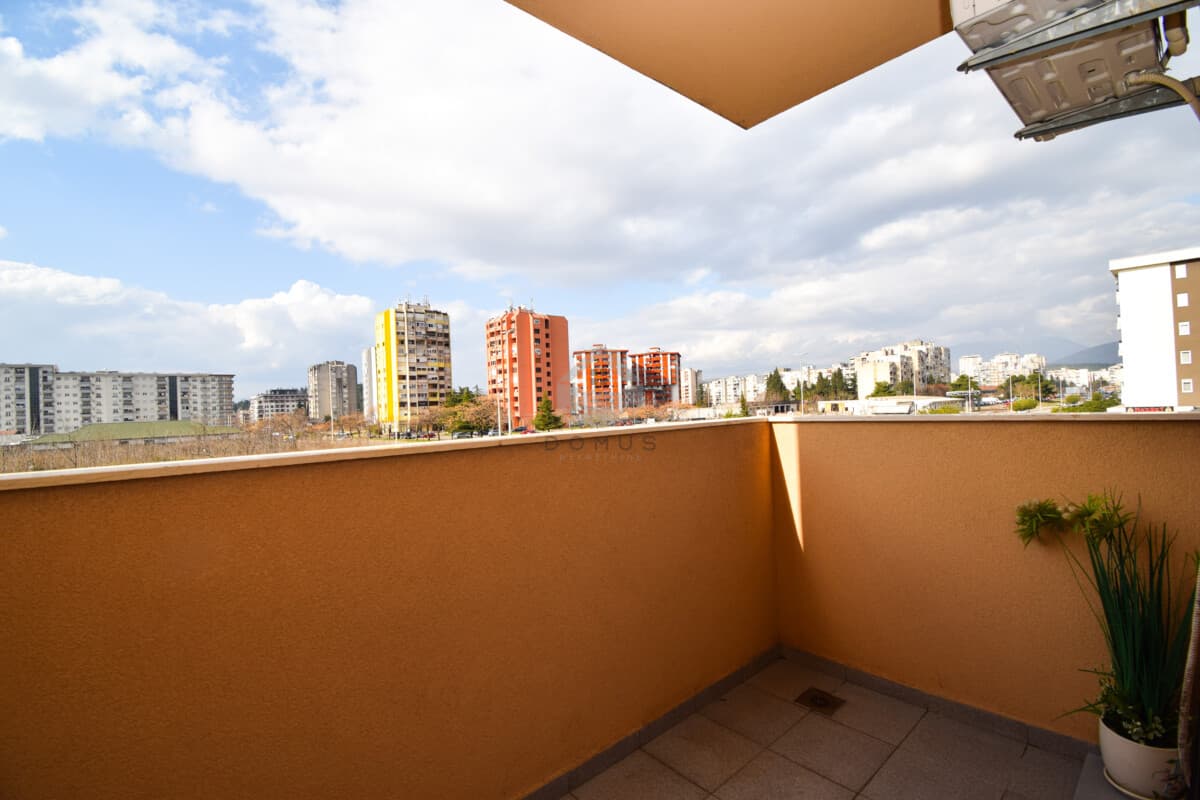 Podgorica, Tuški Put'ta Kiralık 75 m² 2+1 Daire - Görsel 10