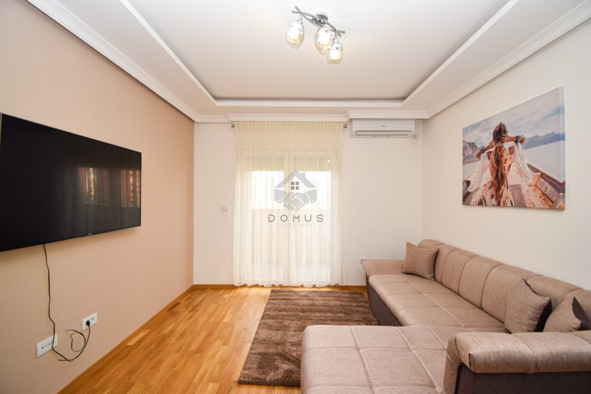 Podgorica, Tuški Put'ta Kiralık 75 m² 2+1 Daire - Görsel 2
