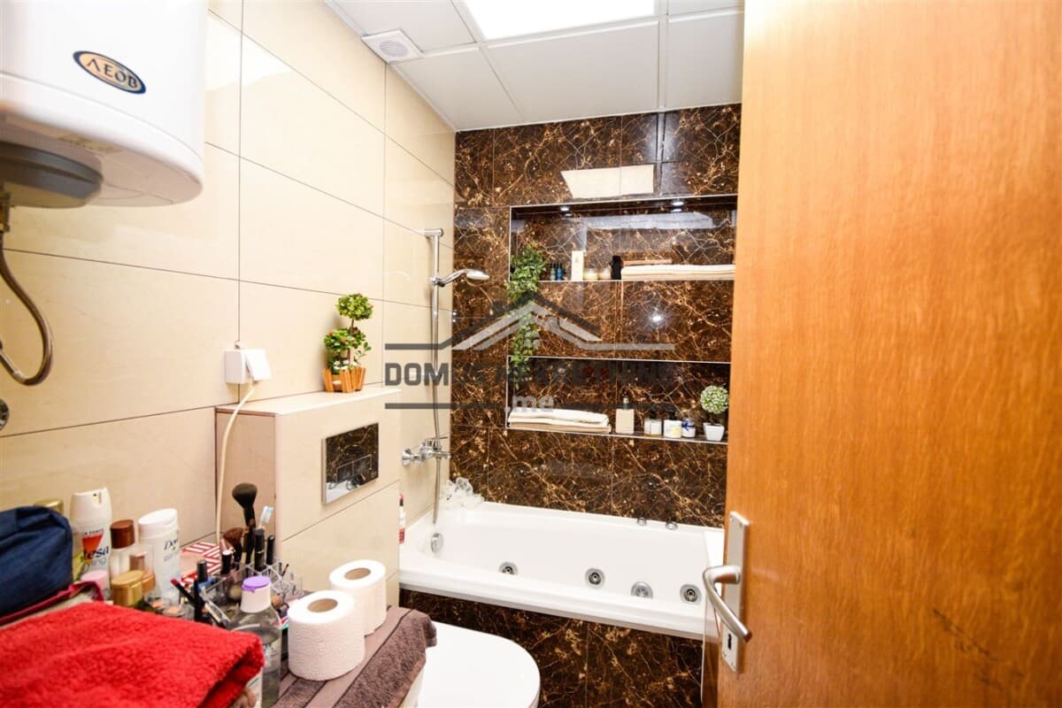 Podgorica, Krivi Most'ta Eşyalı 1+0 Daire Kiralık 45 m2 - Görsel 7