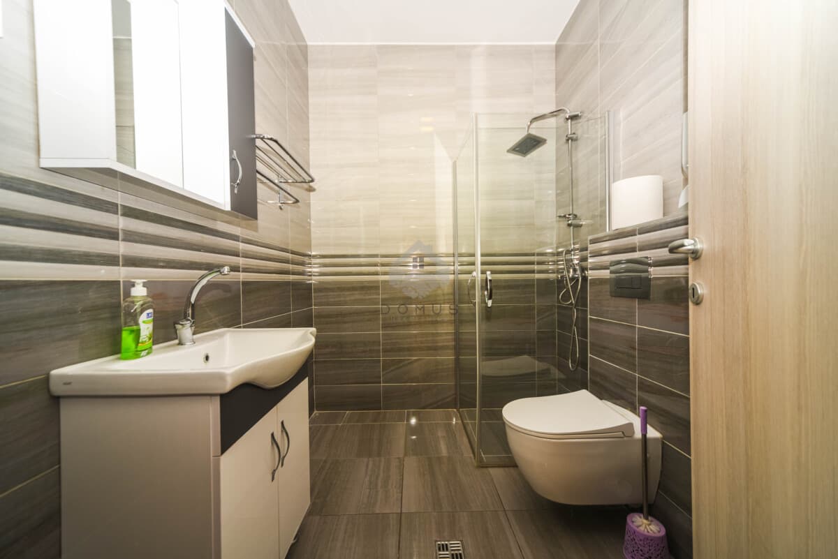 Apartament cu 2 camere de vânzare, Stari Aerodrom, Podgorica - Imaginea 6