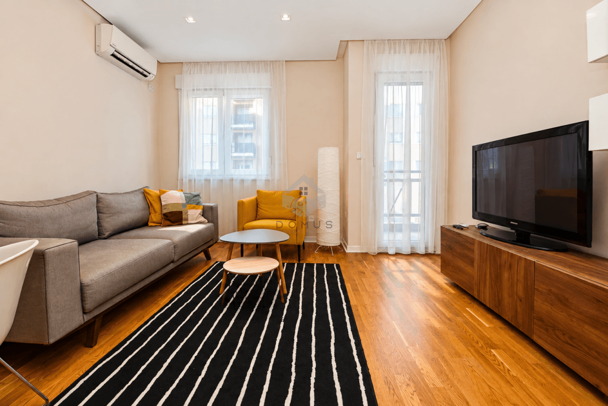 Podgorica, City Kvart'ta Kiralık Eşyalı 45 m² 1+1 Daire - Görsel 1