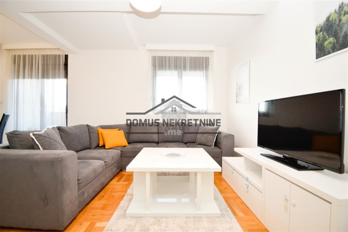 Podgorica, Vezirov Most'ta Kiralık 3 Otoparklı 70 m² 1+1 Daire - Görsel 2