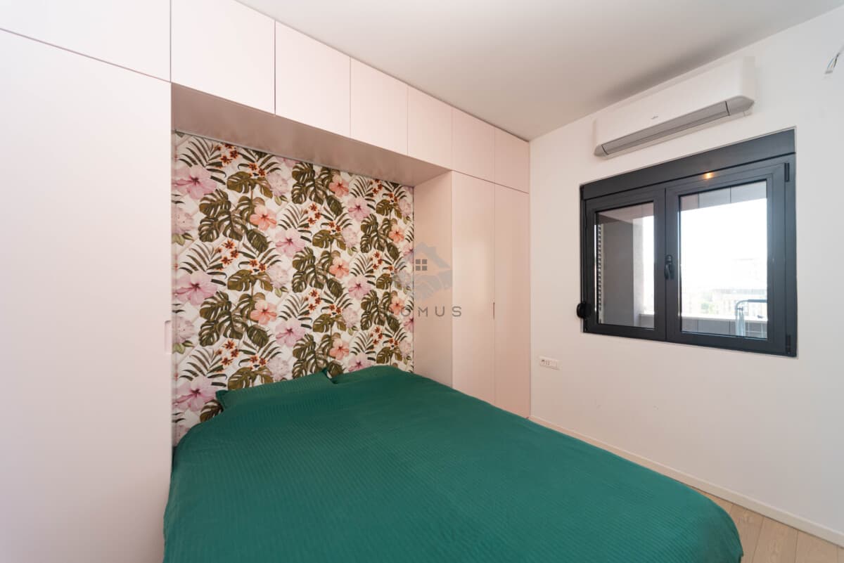 Podgorica, Centar'da Kiralık Garajlı Lüks 1+1 Daire 49 m² - Görsel 8