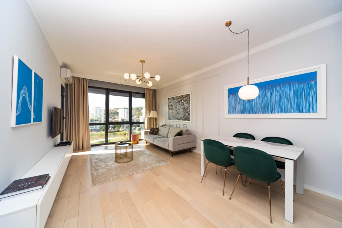 Podgorica, Centar'da Kiralık Garajlı Lüks 1+1 Daire 49 m² - Görsel 2