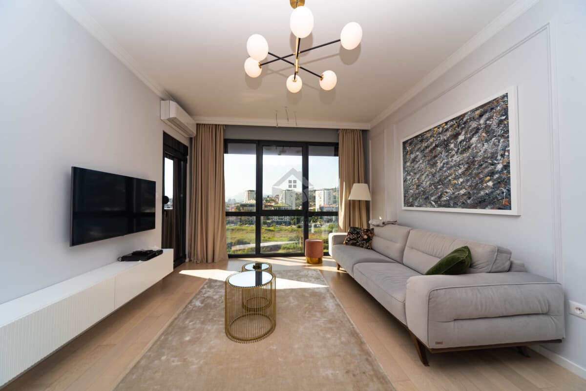 Podgorica, Centar'da Kiralık Garajlı Lüks 1+1 Daire 49 m² - Görsel 1