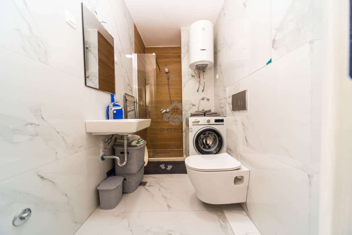 Podgorica, Stara Varoş'ta Otoparklı 2+1 Daire 55 m2 Kiralık - Görsel 7