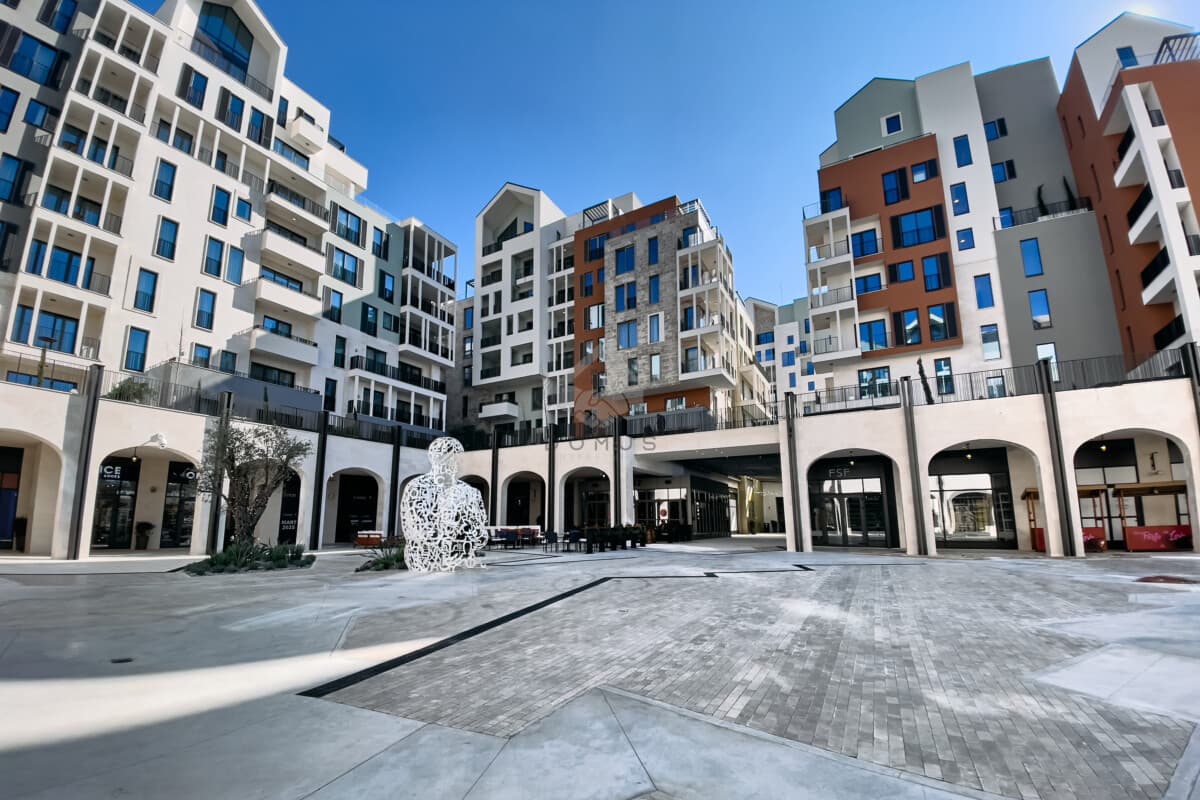 Квартира с двумя спальнями площадью 102м2 с видом на море, Boka Place, Tivat - Изображение 2