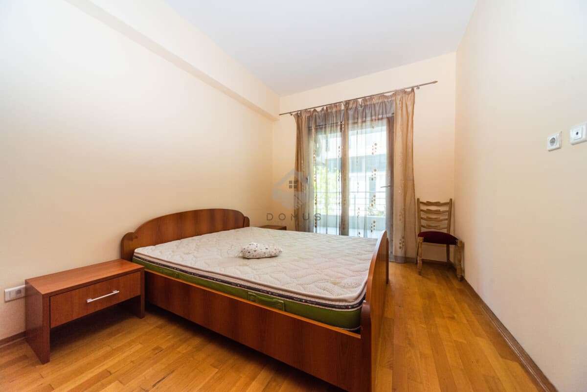 Podgorica Merkez'de 60 m²'lik Eşyalı 1+1 Daire Kiralık - Görsel 6