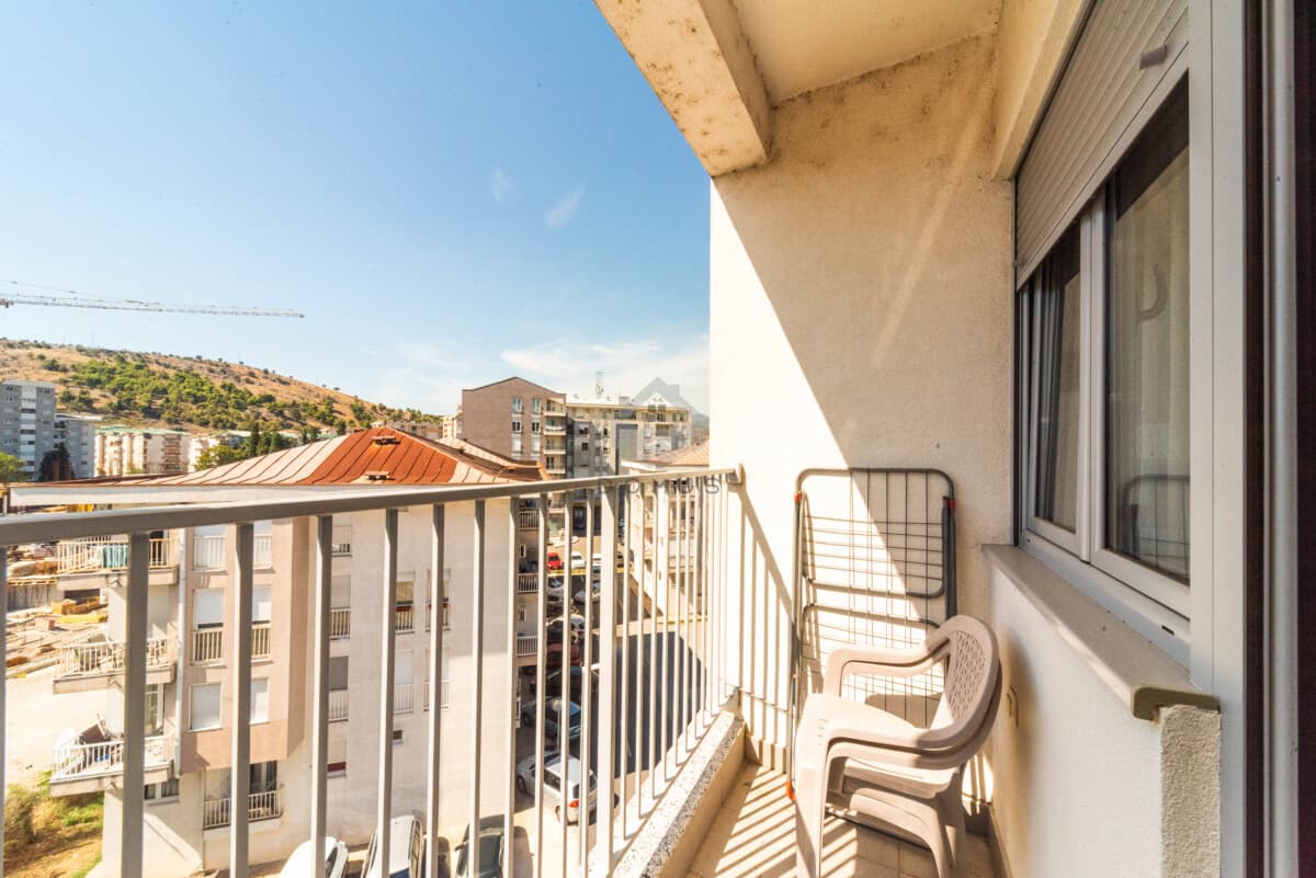 Podgorica, Zagorič'te Kiralık Eşyalı 1+1 Daire 47 m² - Görsel 9