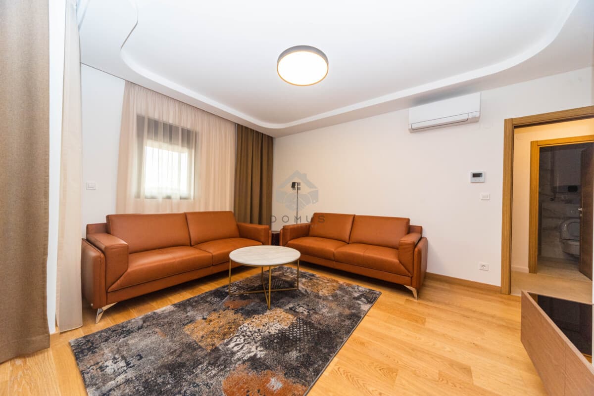 Podgorica, Premium Kvart'ta Kiralık Garajlı 72 m² 1+1 Daire — 2