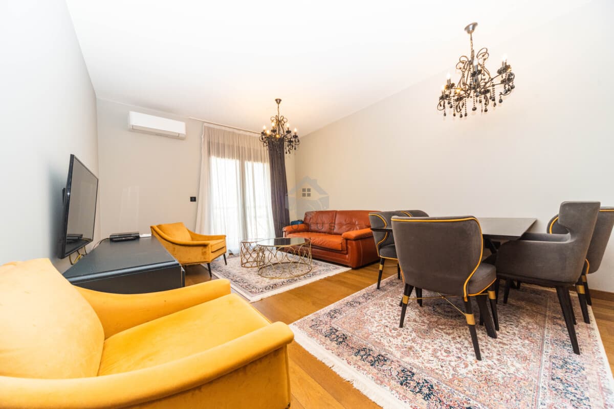 Podgorica, Ljubović'te Kiralık Garajlı 70 m² 2+1 Daire