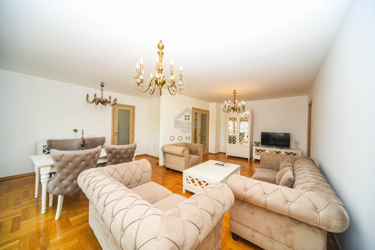 Podgorica, Preko Morače'da Kiralık Lüks Donanımlı 3+1 Daire 150m² - Görsel 1