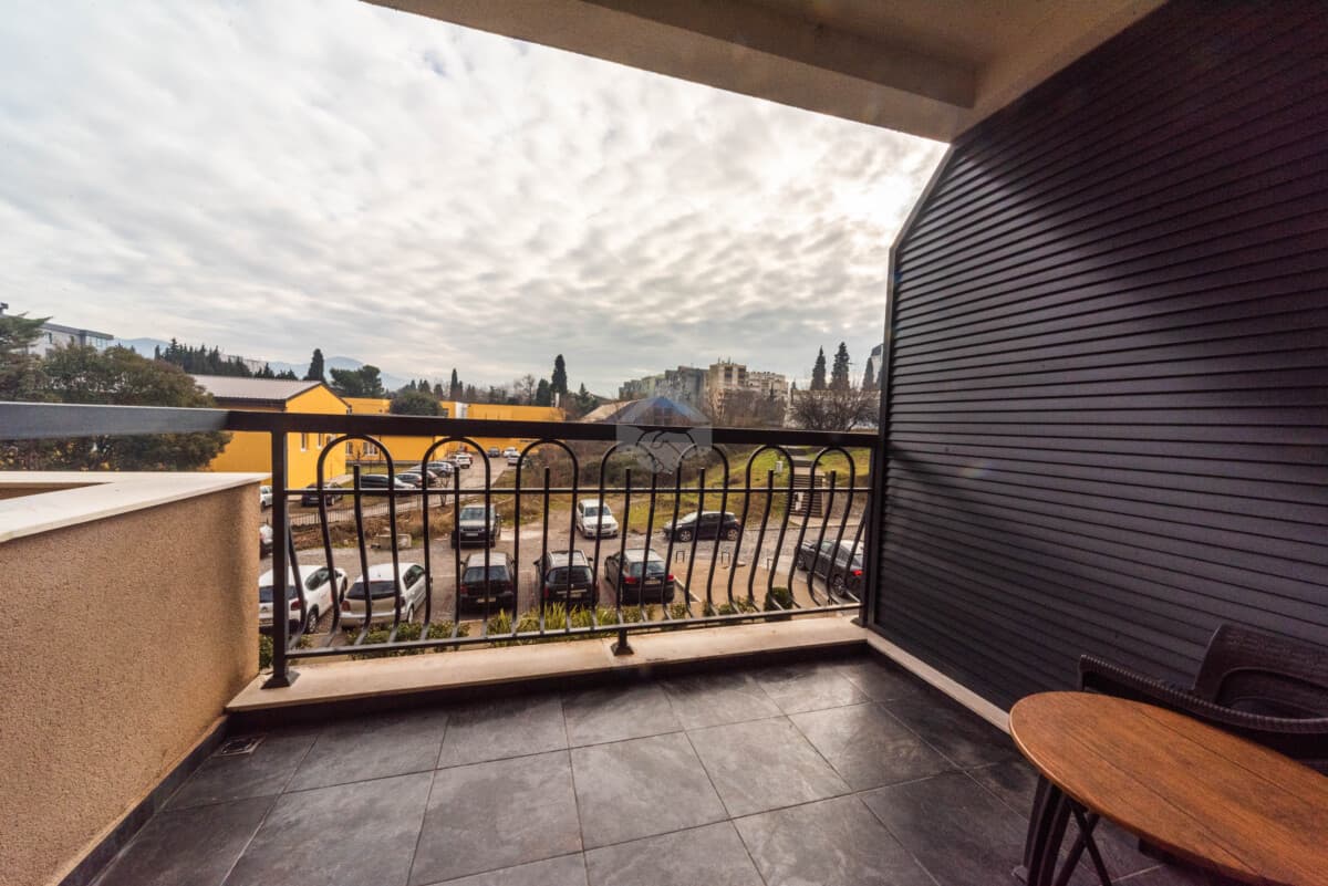 Podgorica, Ljubović'te Garajlı, Eşyalı 2+1 Daire 75 m² - Görsel 11