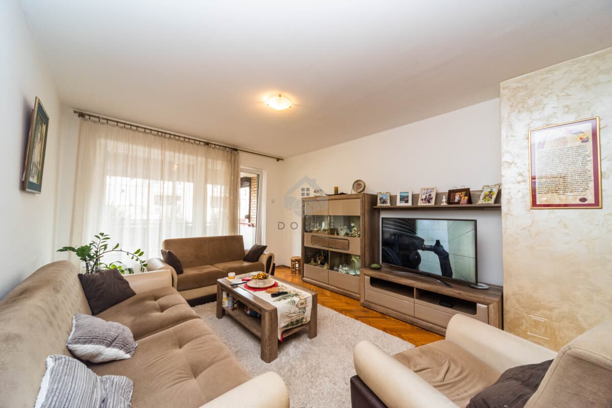 Podgorica Merkez'de Garajlı 3+1 Daire 120 m² - Görsel 2