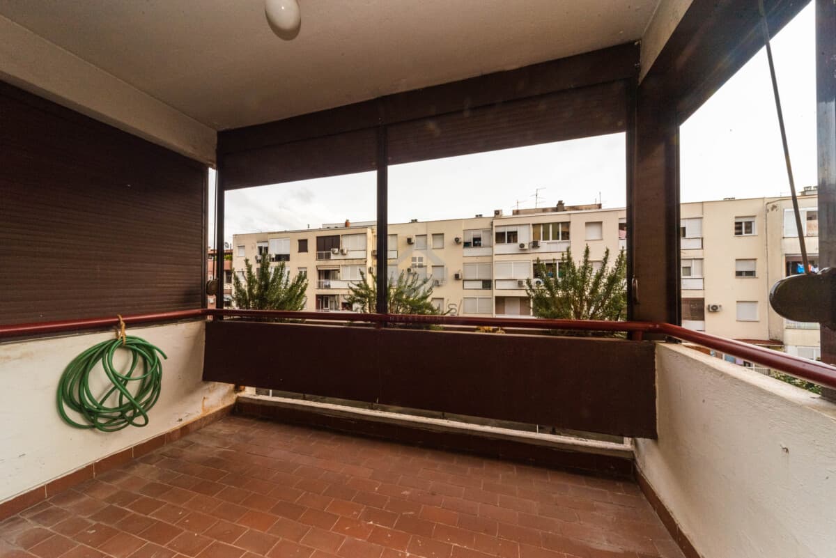 Podgorica Merkez'de Garajlı 3+1 Daire 120 m² - Görsel 15