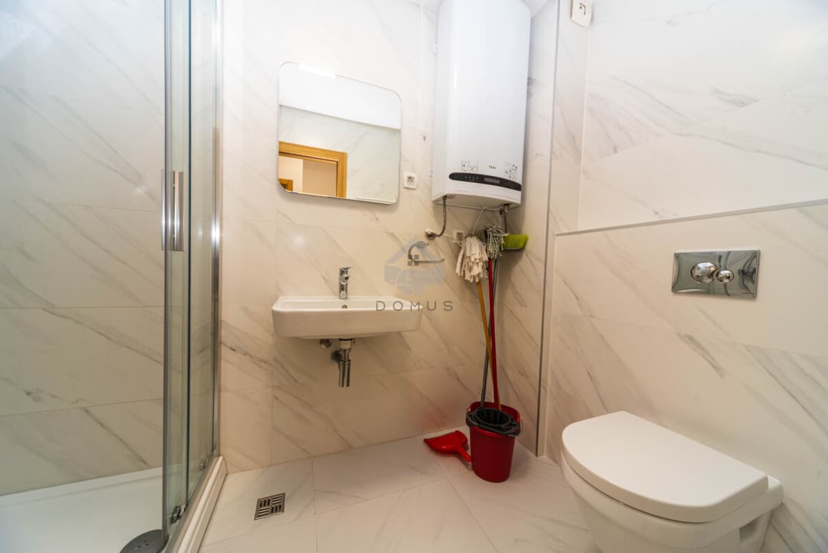 Podgorica, New City'de Garajlı 1+1 Daire Kiralık 45 m² - Görsel 6