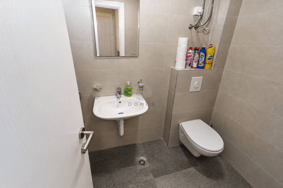Gewerbefläche mit 93 m² zu verkaufen, Zabjelo, Podgorica - Bild 2