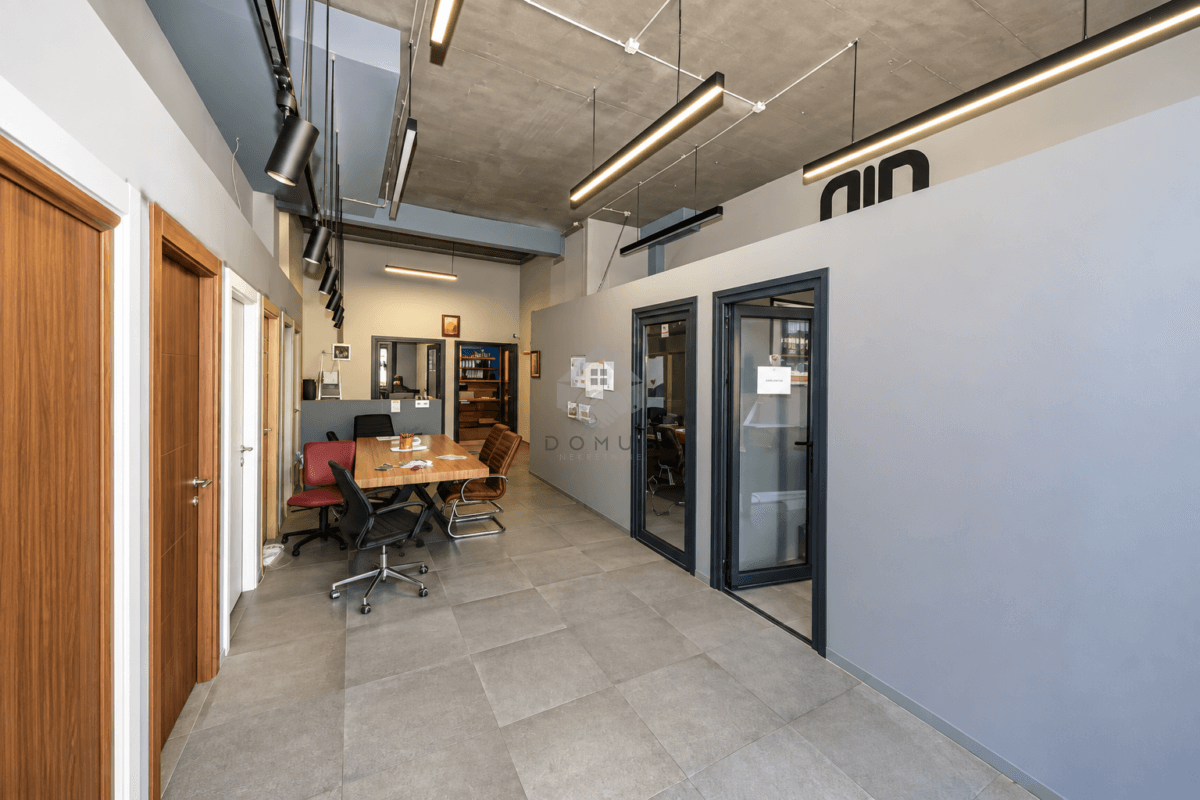 Деловен простор од 93 m² за продажба, Забјело, Подгорица — 2