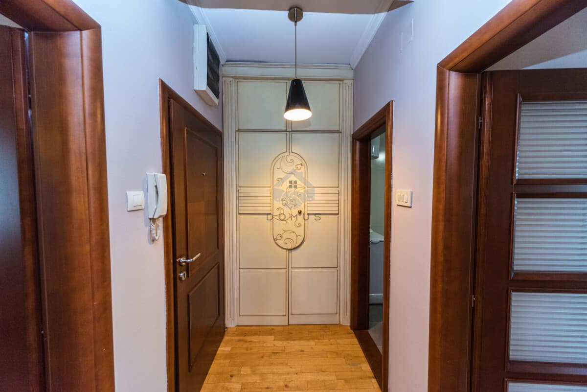 Podgorica Merkez'de Kiralık Eşyalı 2+1 Daire, 58 m2 - Görsel 9