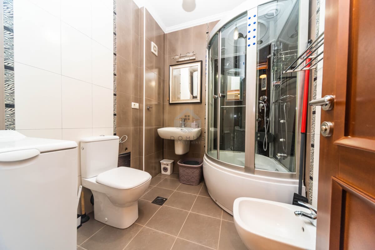 Podgorica Merkez'de Kiralık Eşyalı 2+1 Daire, 58 m2 - Görsel 8