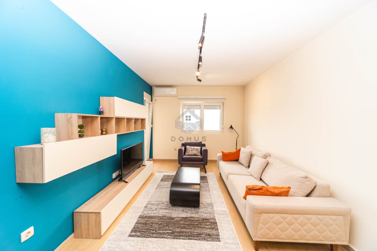 Podgorica, City Kvart'ta Kiralık Eşyalı 49 m² 1+1 Daire - Görsel 1
