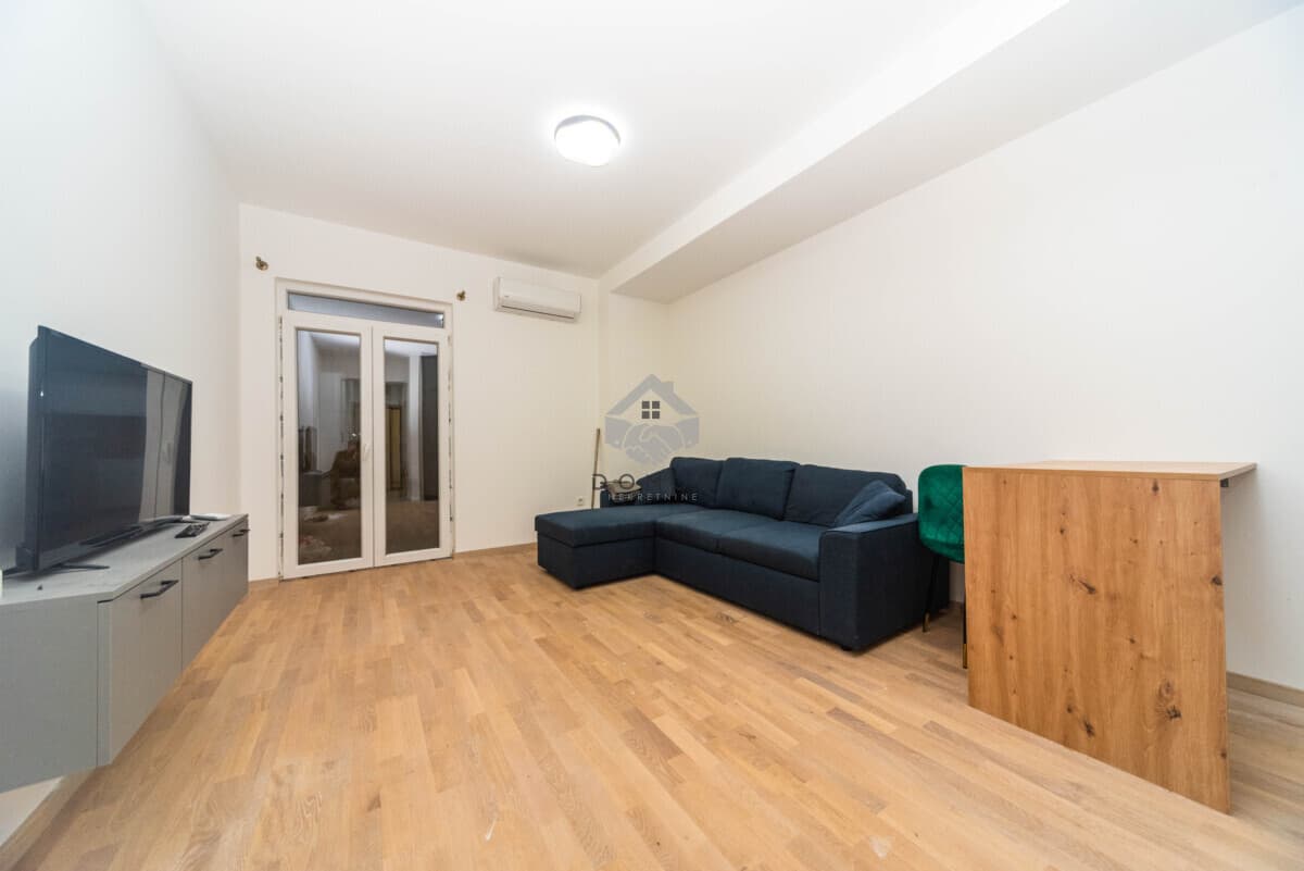 Momišići, Podgorica'da 2 Adet Eşyalı Garsonyer, 27 m2 ve 25 m2 - Görsel 3